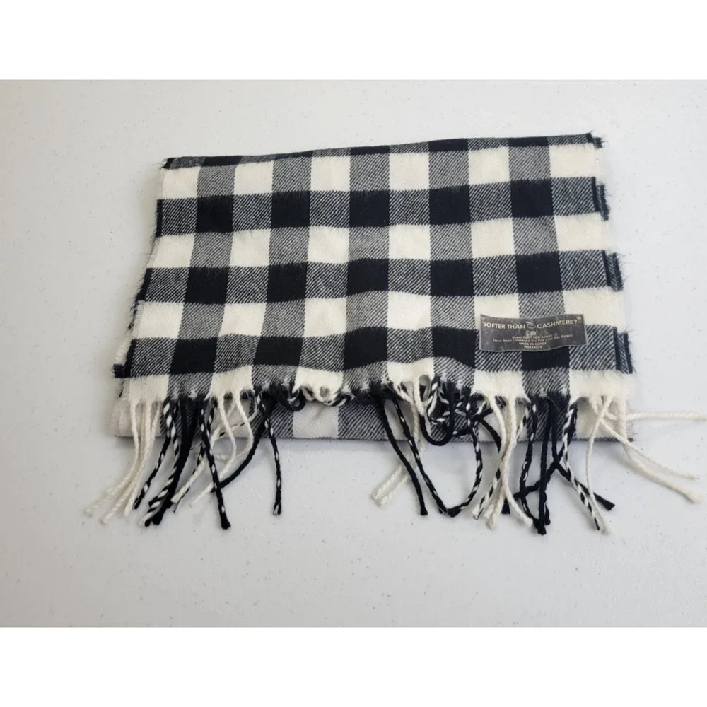 Unbranded black white